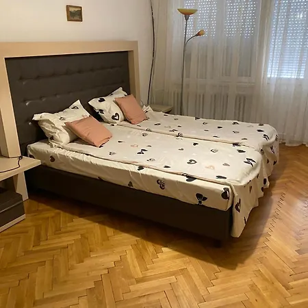 Na